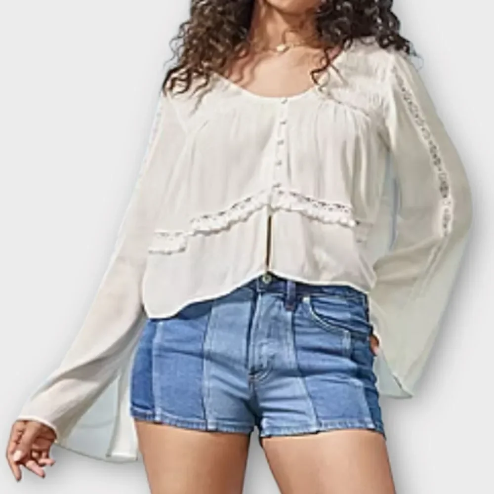 High Rise Denim Shorts Women’s Size 11 - Picture 3 of 10